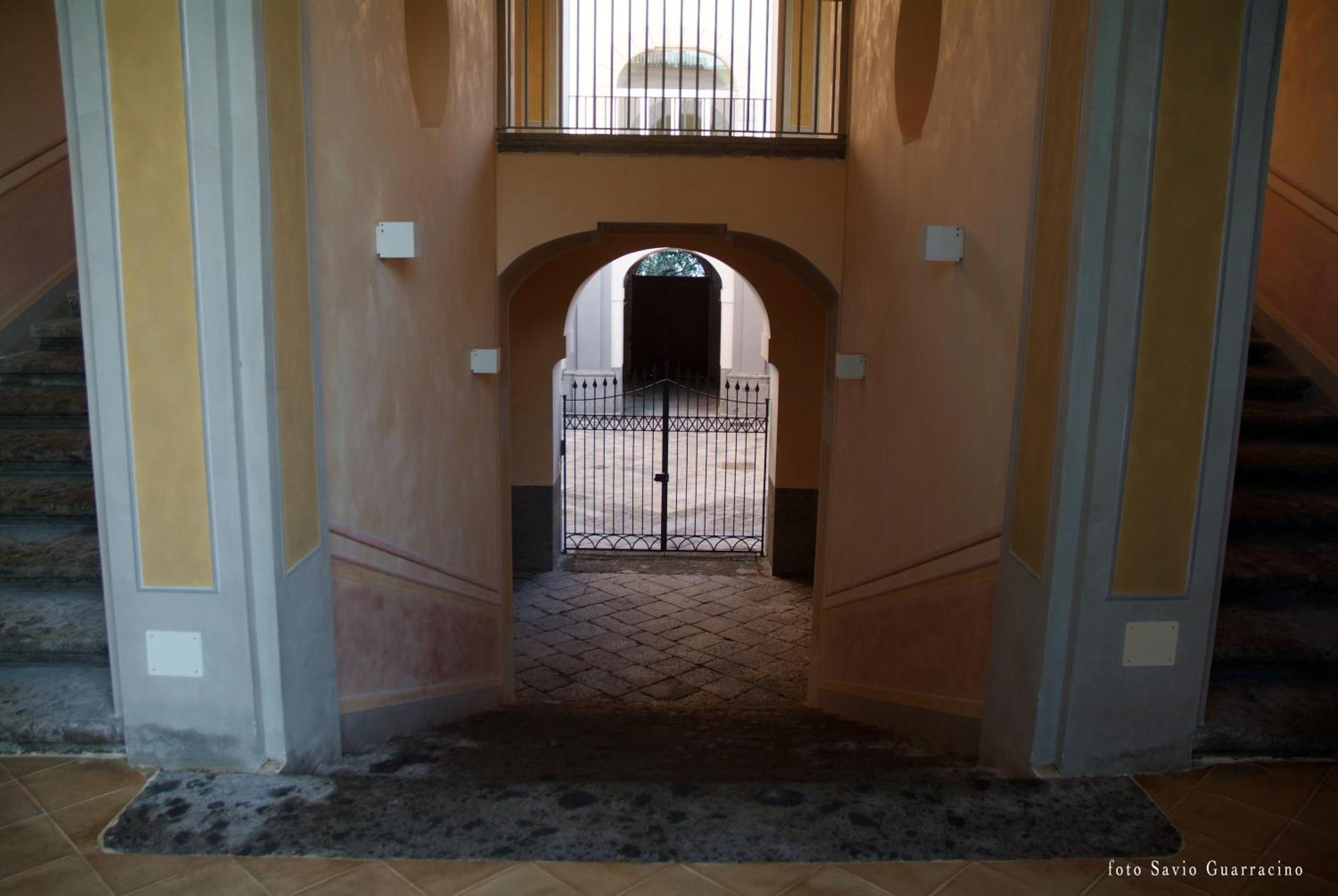 Villa Avellino Historic Residence Pozzuoli Esterno foto